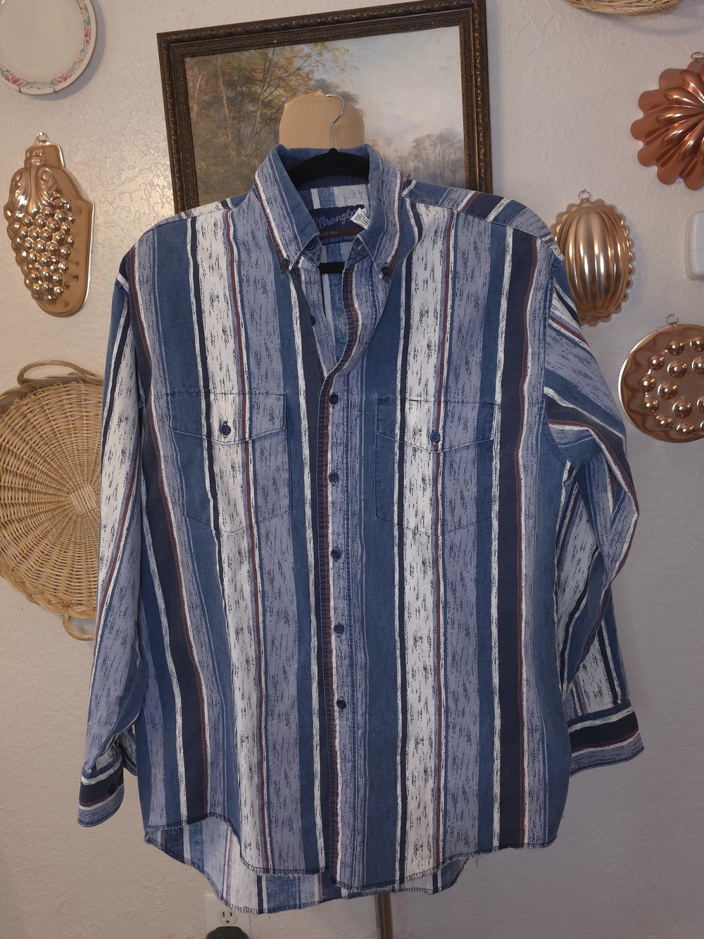 Vintage Wrangler Men’s Large Blue Striped Western Button Down Shirt Long Tail
